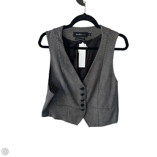 Vest Other By Torrid In Black & White, Size: 1x