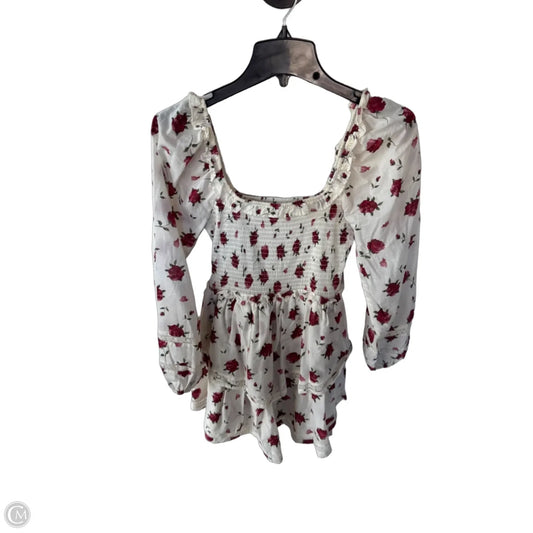 Dress Casual Short By Altard State In Red & White, Size: S