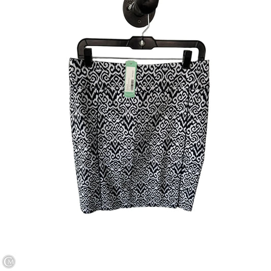 Skirt Midi By Clothes Mentor In Blue & White, Size: M