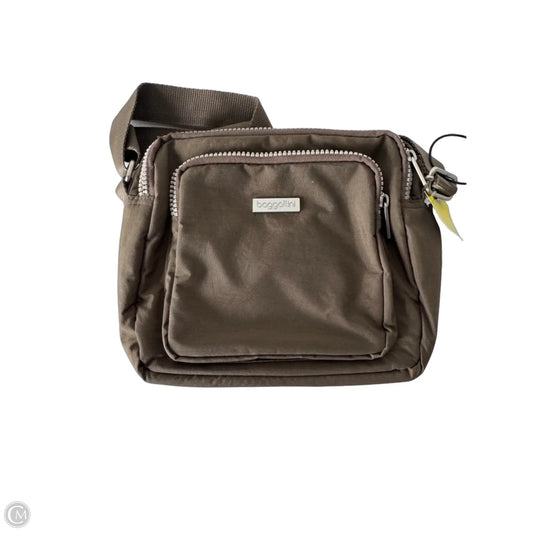 Crossbody By Baggallini, Size: Medium