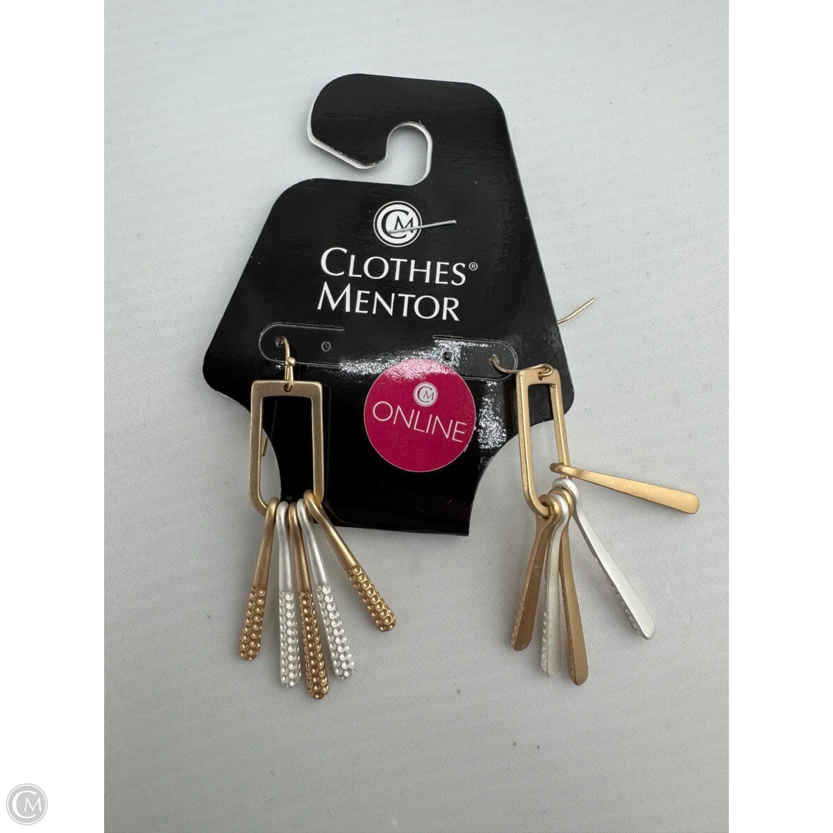 Earrings Dangle/drop By Clothes Mentor