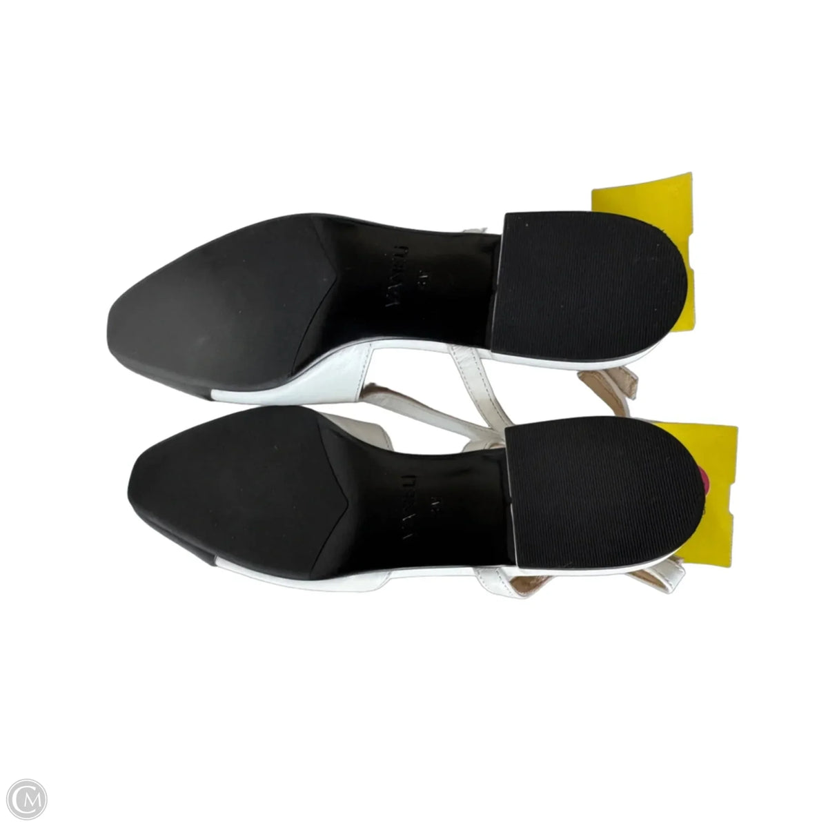 Shoes Flats By Vaneli In Black & White, Size: 5