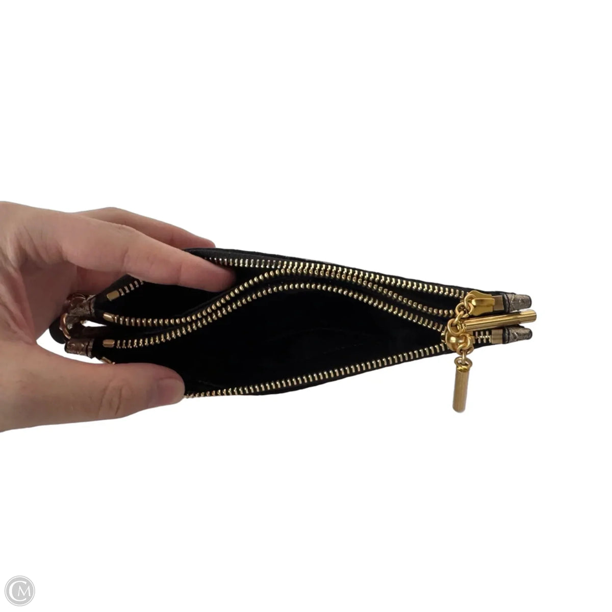 Wristlet By Cmb, Size: Medium