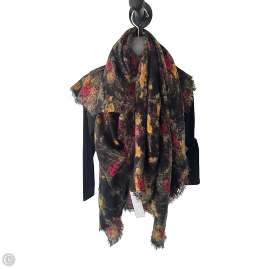 Scarf Winter By Clothes Mentor In Black & Green