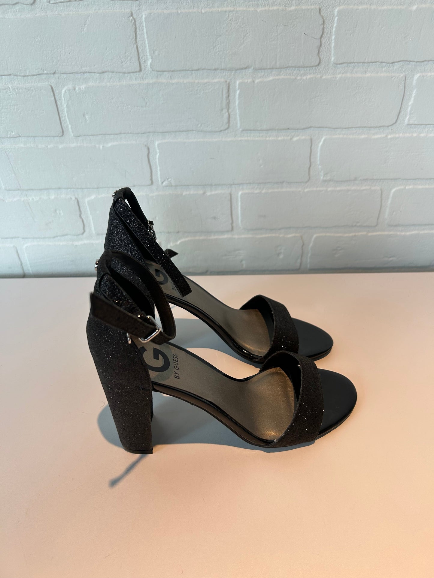 Sandals Heels Block By Guess In Black, Size: 9