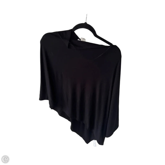 Poncho By C And C In Black, Size: Osfm
