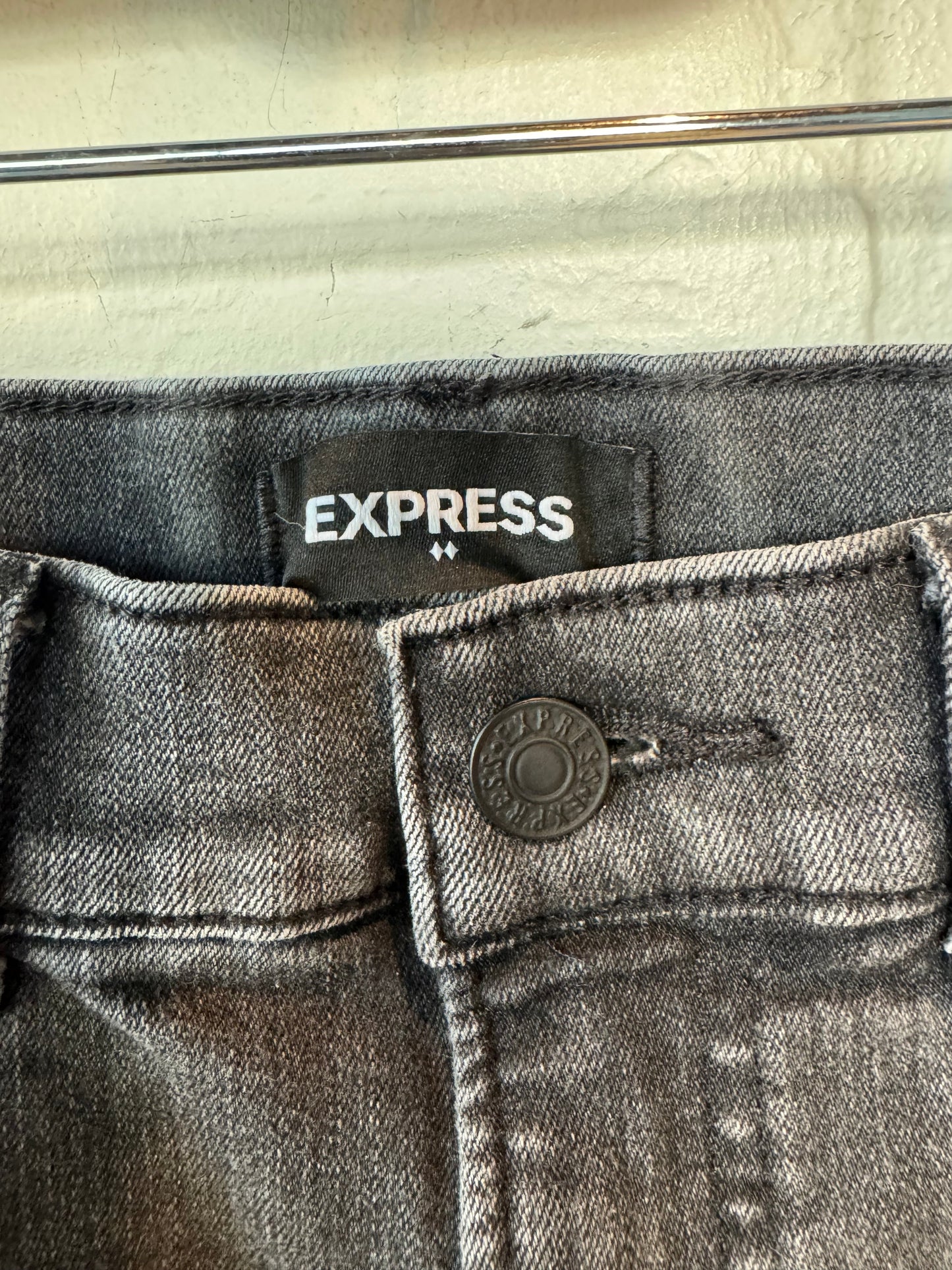 Jeans Straight By Express In Black Denim, Size: 2