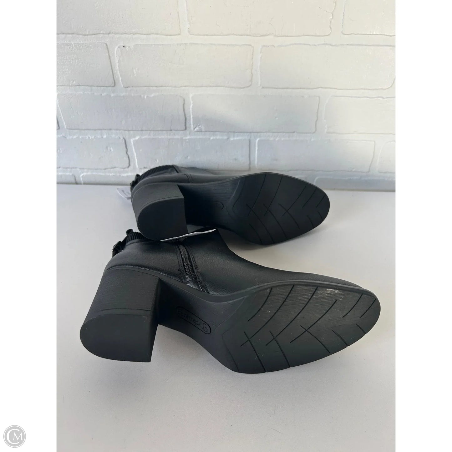 Boots Ankle Heels By Bare Traps In Black, Size: 8.5