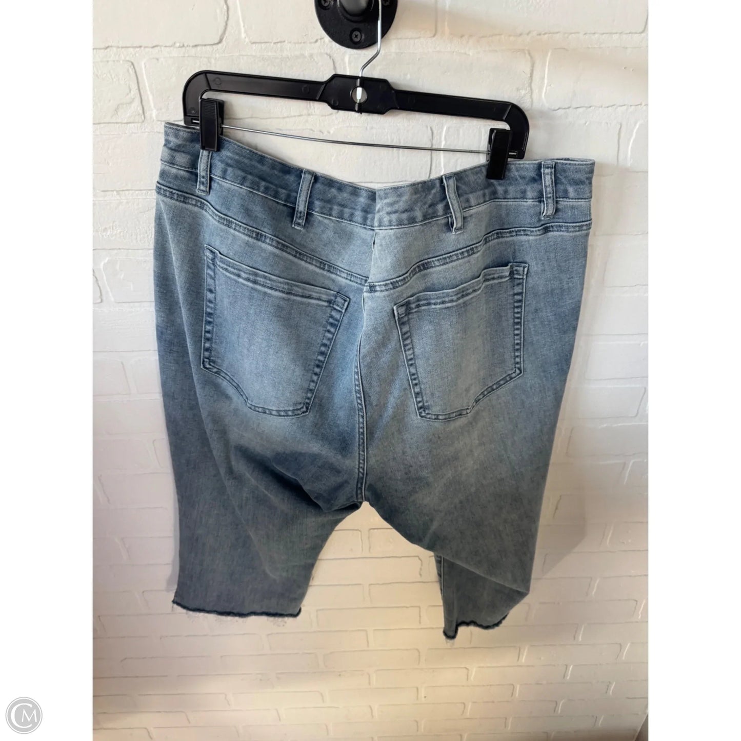 Capris By Lane Bryant In Blue Denim, Size: 22