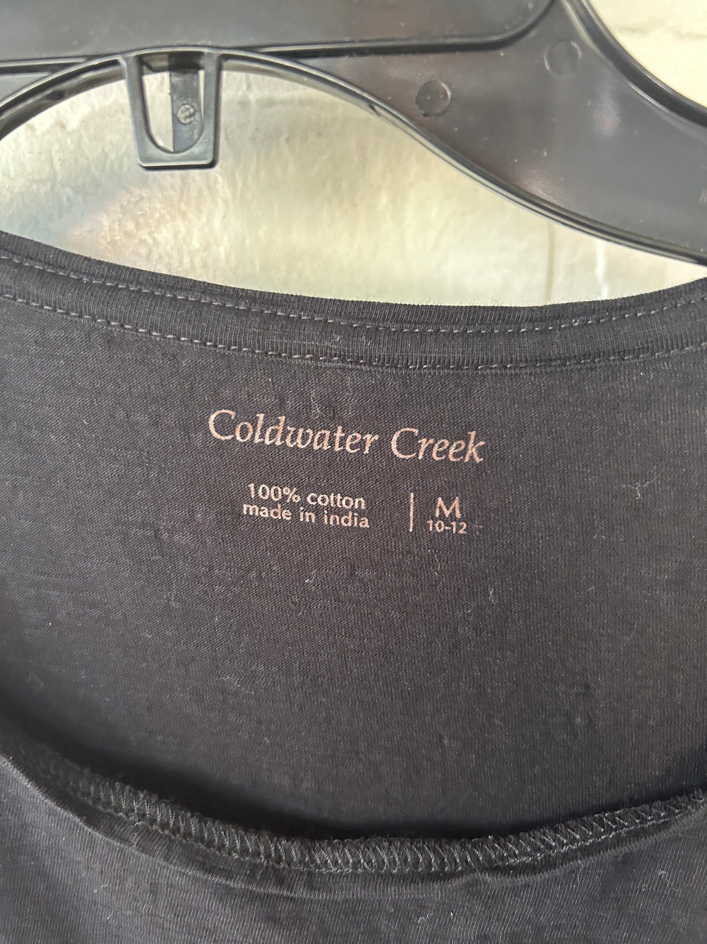 Top Short Sleeve By Coldwater Creek In Black, Size: M