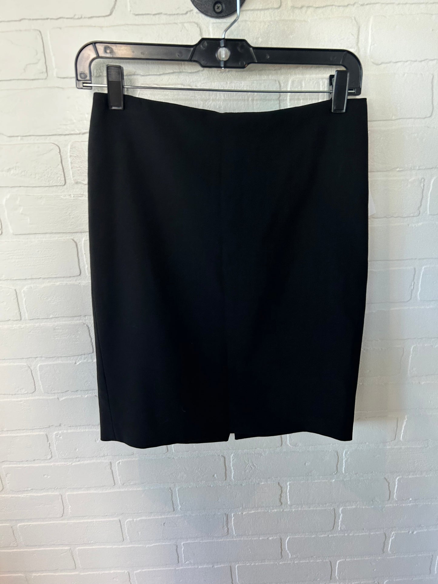 Skirt Mini & Short By Theory In Black, Size: 0