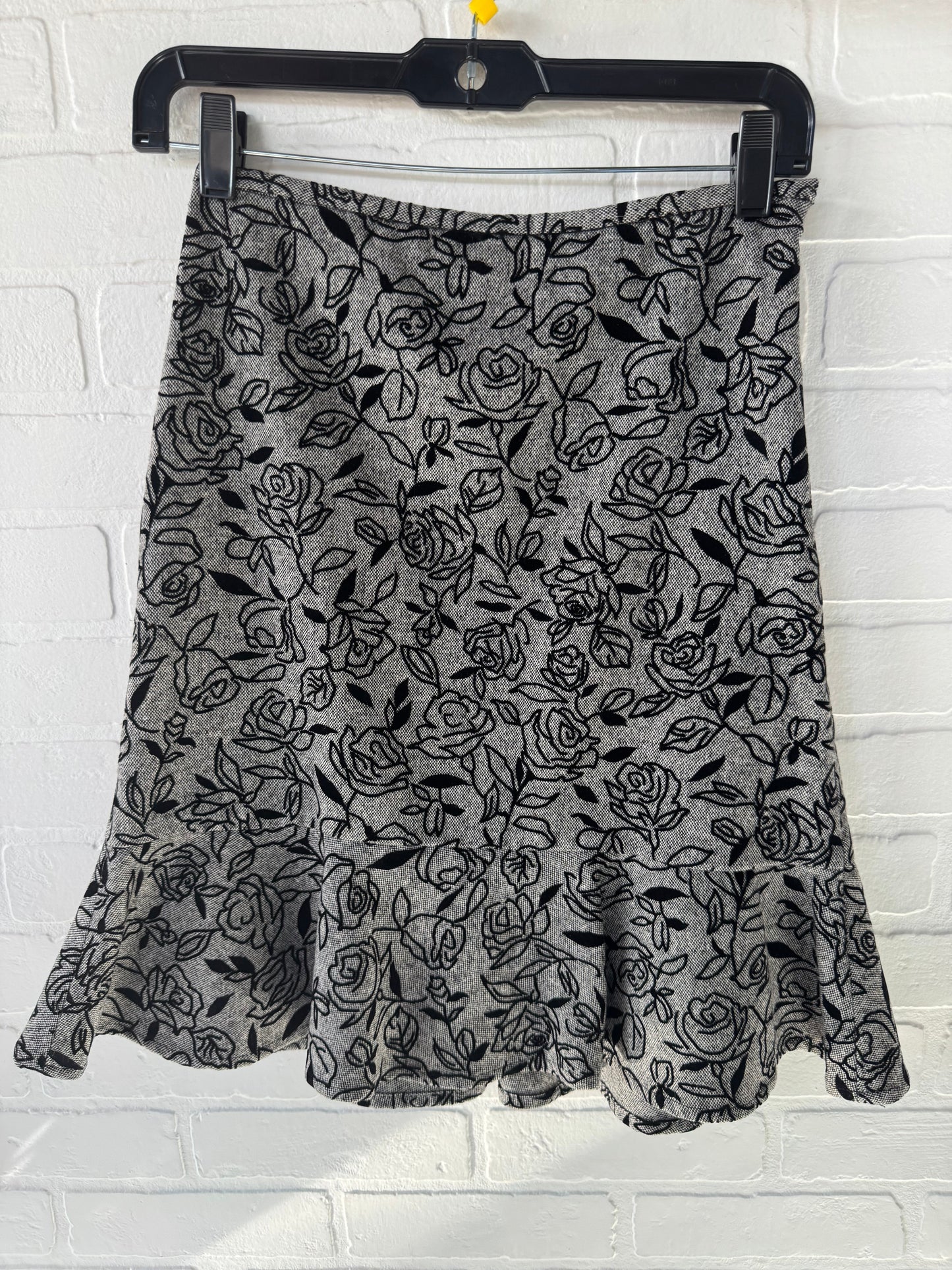 Skirt Midi By Ann Taylor In Grey, Size: 0