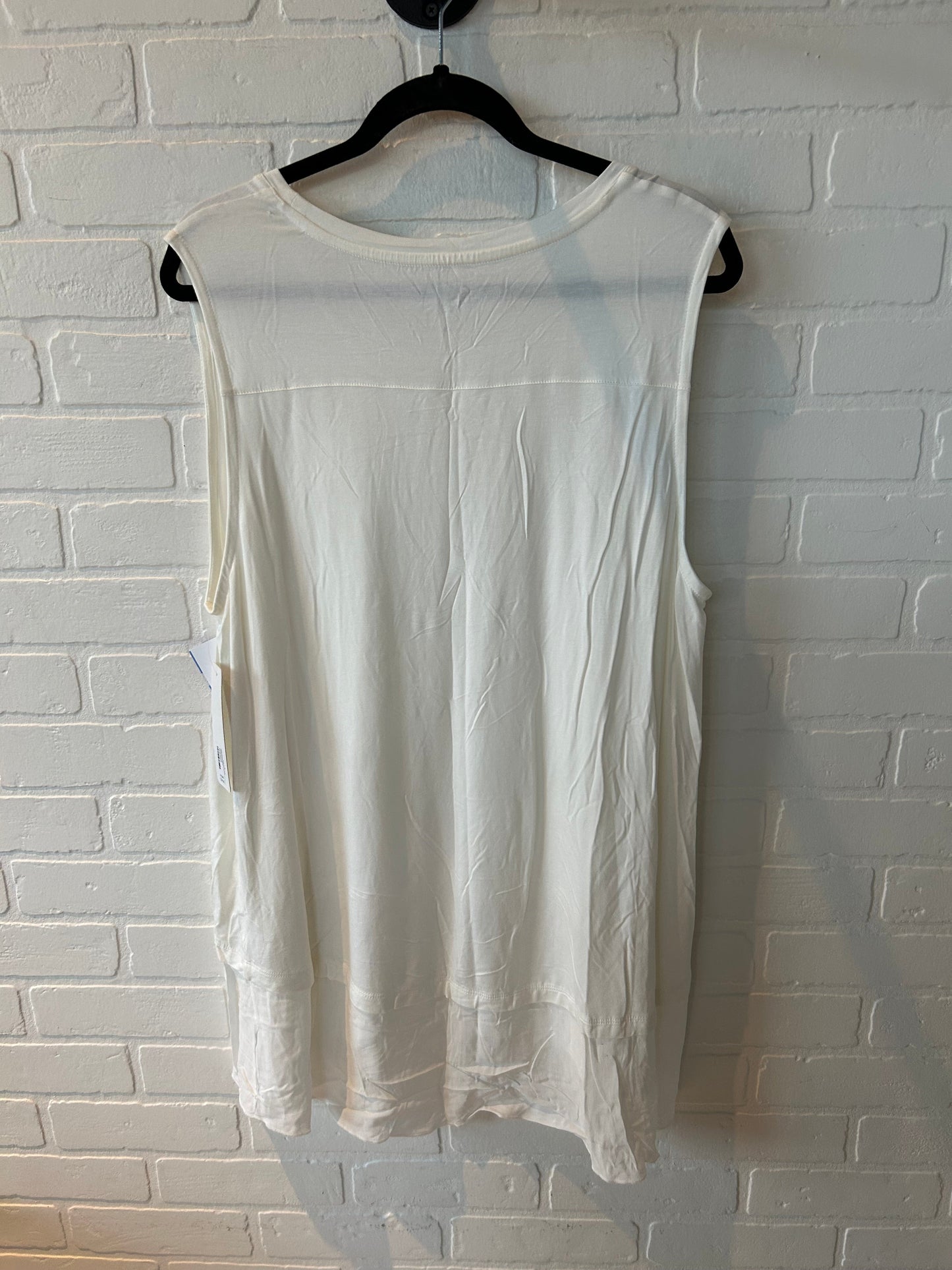 Top Sleeveless By Soft Surroundings In Cream, Size: 2x