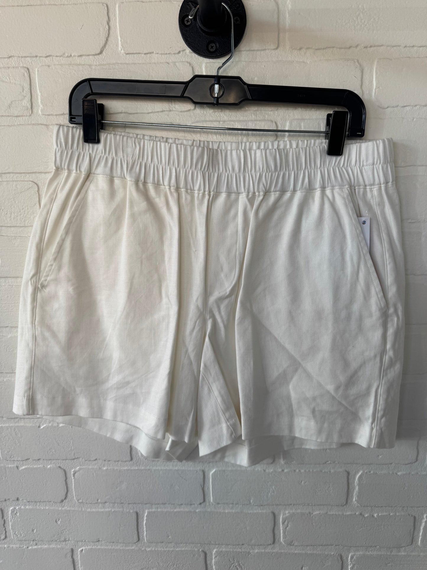 Shorts By Cabi In White, Size: 8