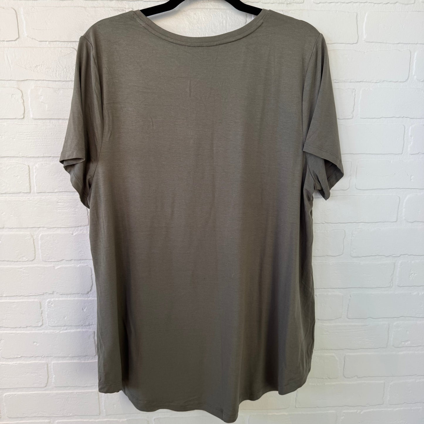 Top Short Sleeve Basic By Jm Collections In Green, Size: Xl