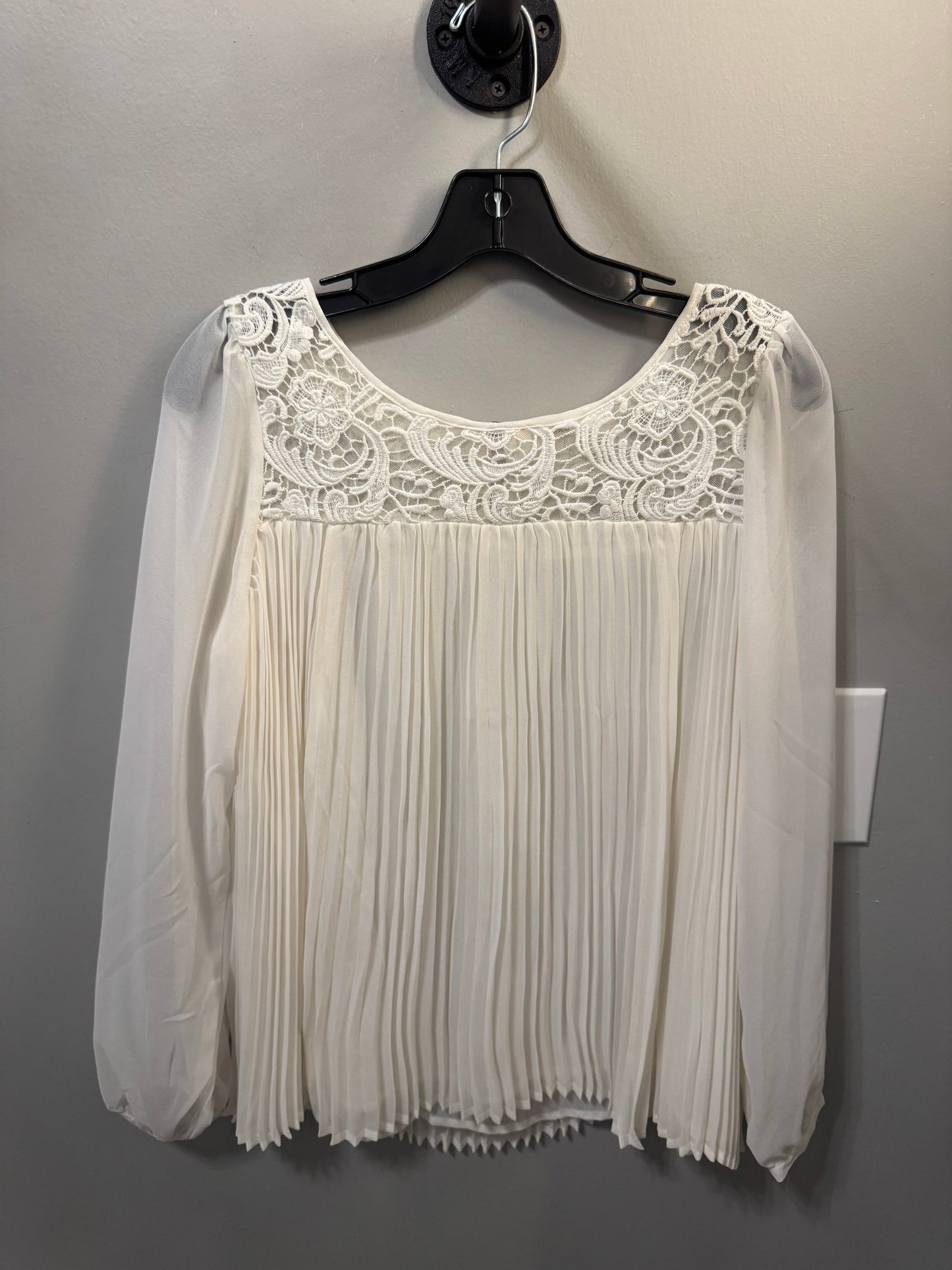 Top Long Sleeve By Sundance In Cream, Size: Xs