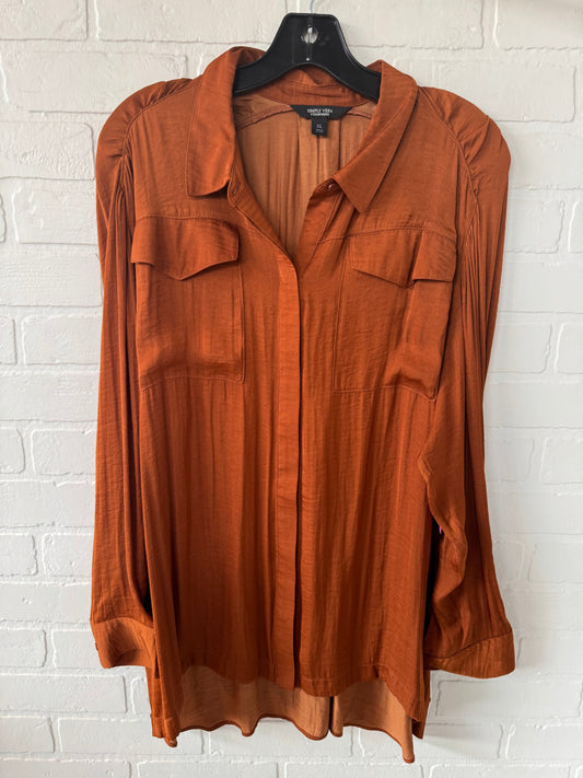 Top Long Sleeve By Simply Vera In Brown, Size: Xl