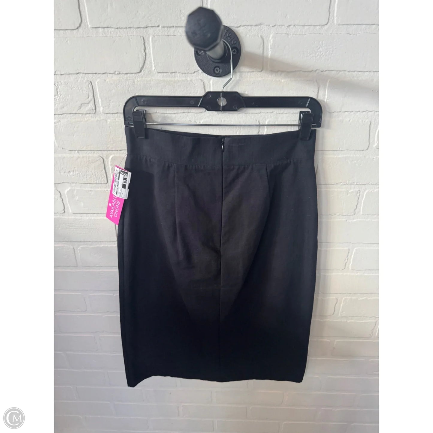Skirt Midi By Clothes Mentor In Black, Size: 4