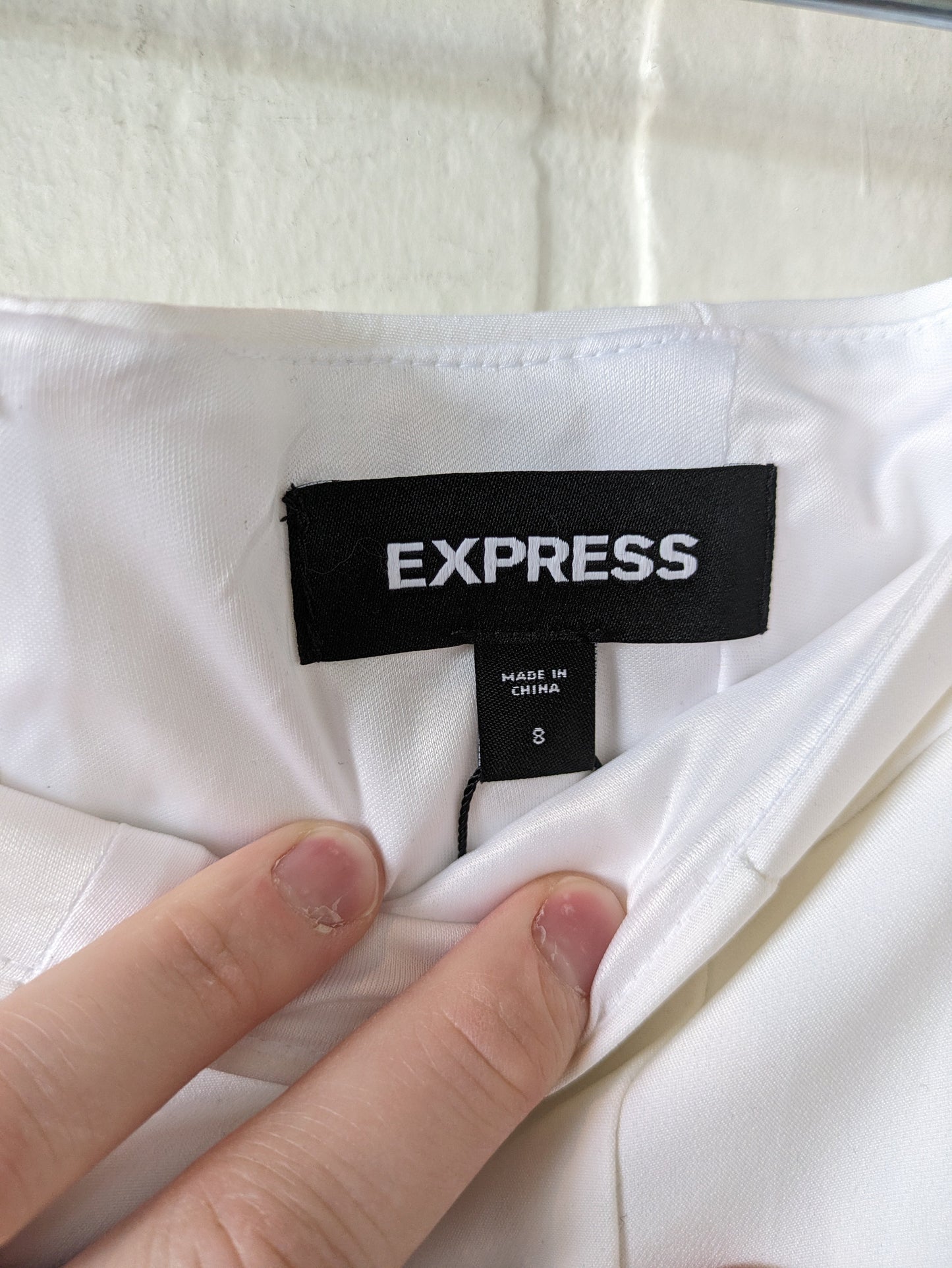 Shorts By Express  Size: 4