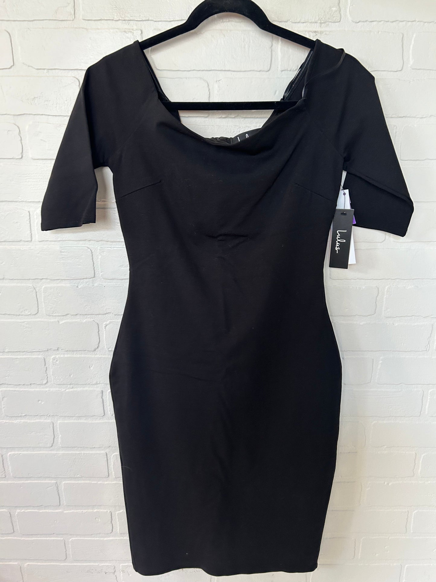 Dress Party Midi By Lulus  Size: M