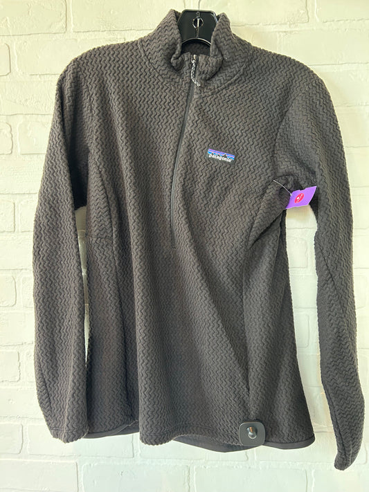 Athletic Top Long Sleeve Collar By Patagonia  Size: S