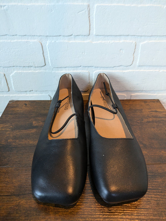 Black Shoes Flats Cmc, Size 10.5