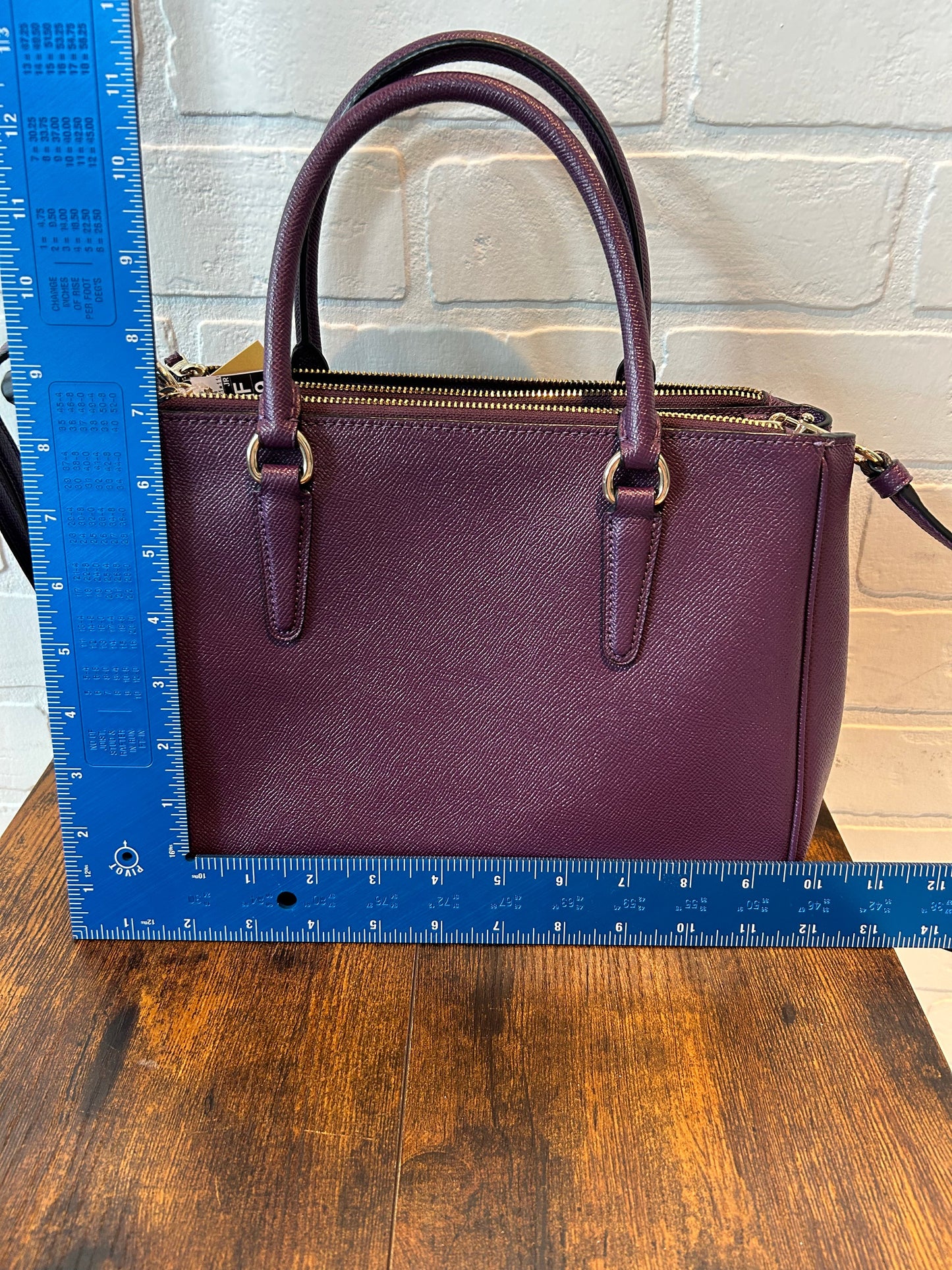 Handbag Designer Coach, Size Medium