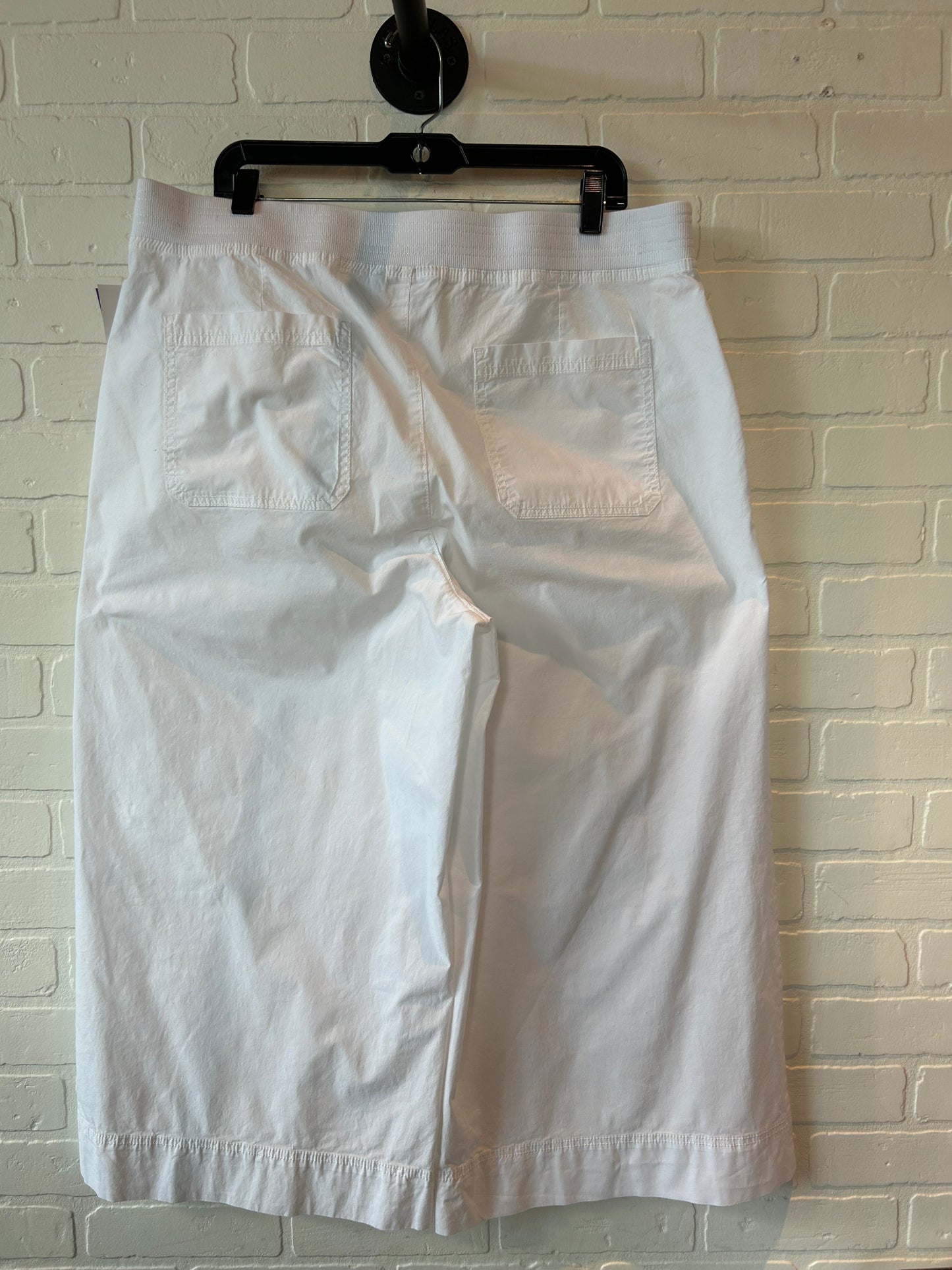 White Pants Wide Leg Chicos, Size 16