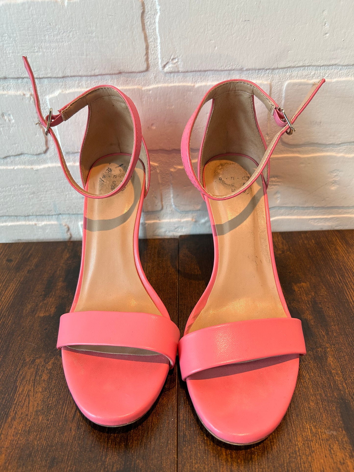 Pink Sandals Heels Stiletto Vince Camuto, Size 6