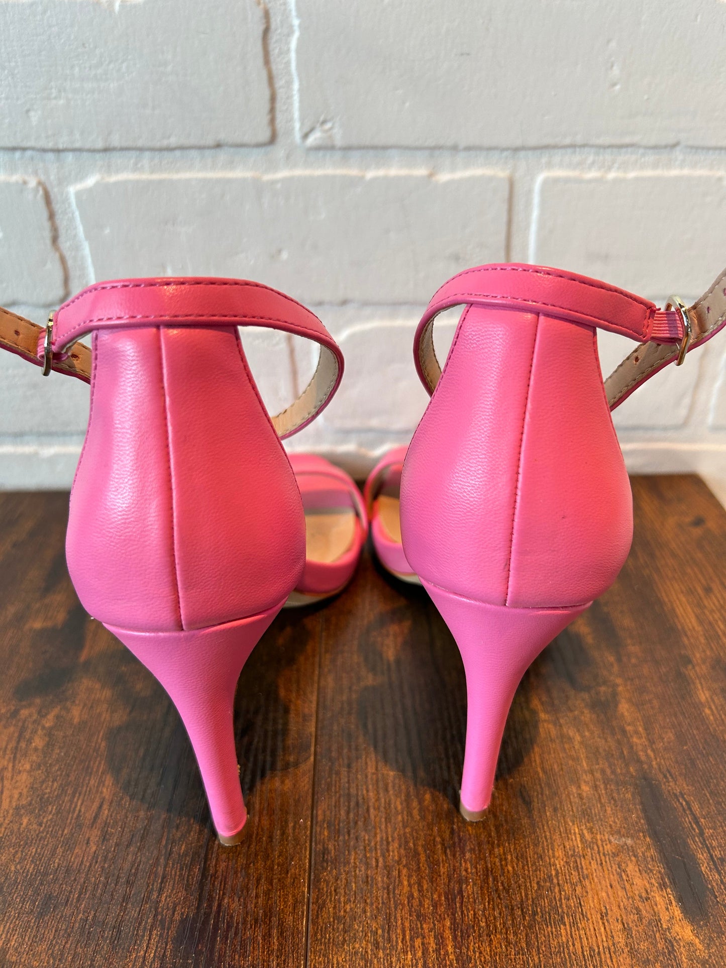 Pink Sandals Heels Stiletto Vince Camuto, Size 6