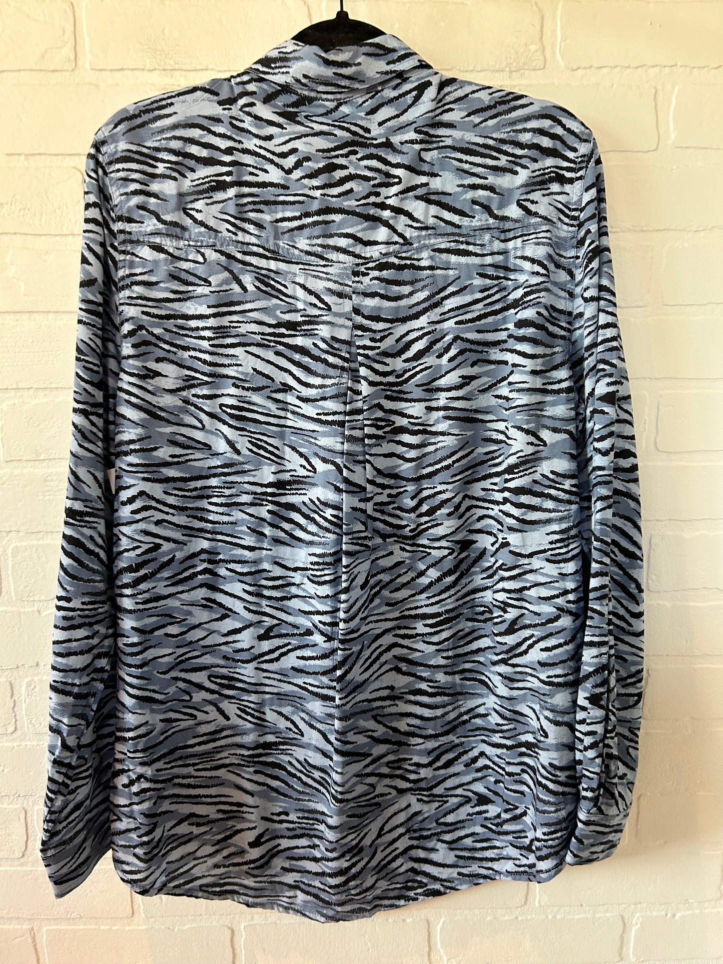 Black & Blue Top Long Sleeve Beachlunchlounge, Size L