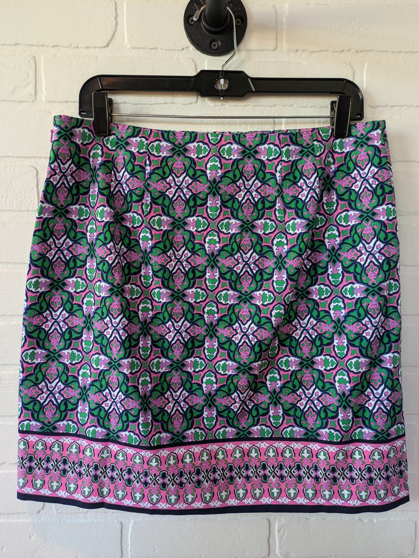 Green & Pink Skirt Mini & Short Talbots, Size 10petite