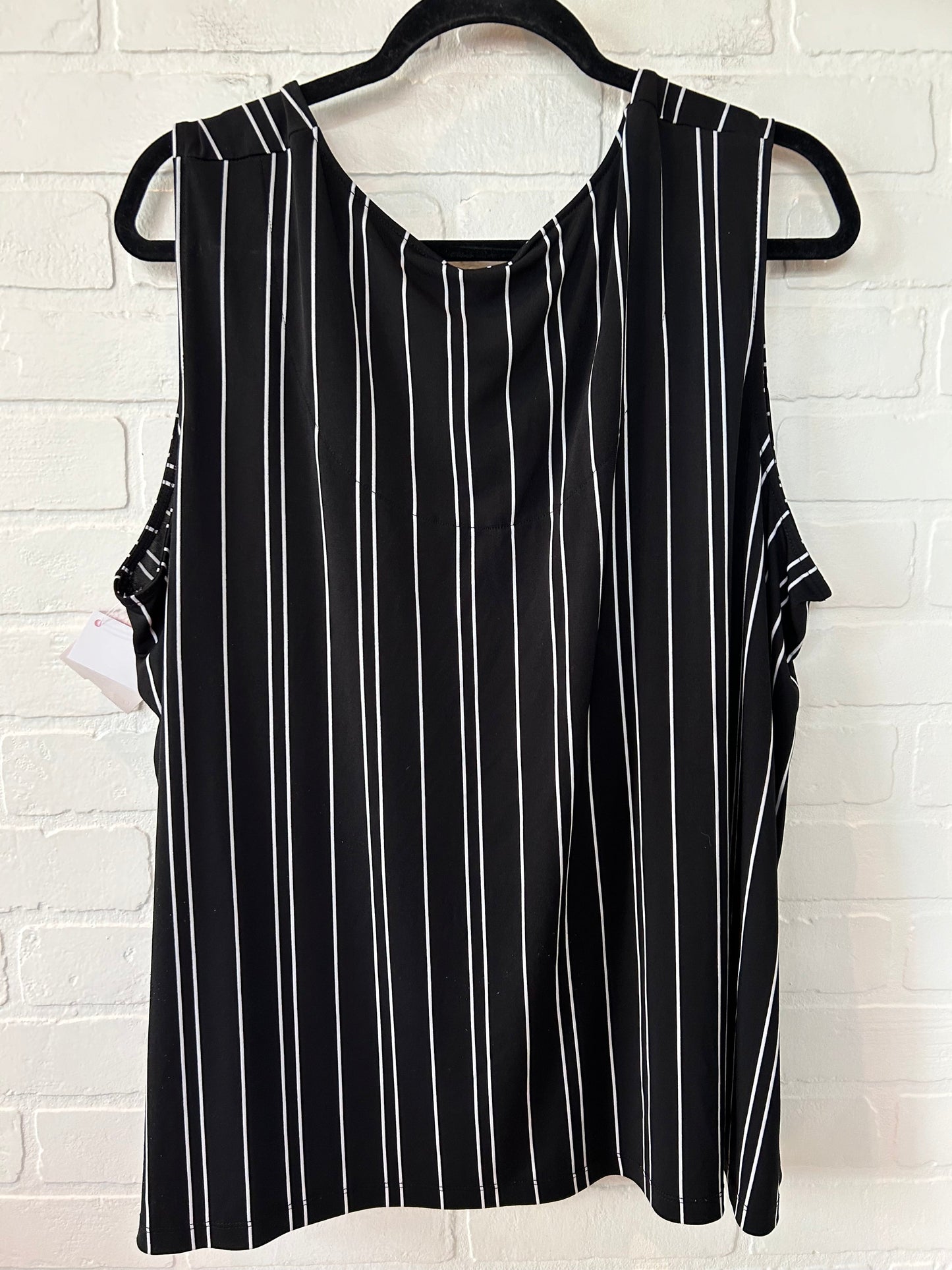 Black & White Top Sleeveless Catherines, Size 3x