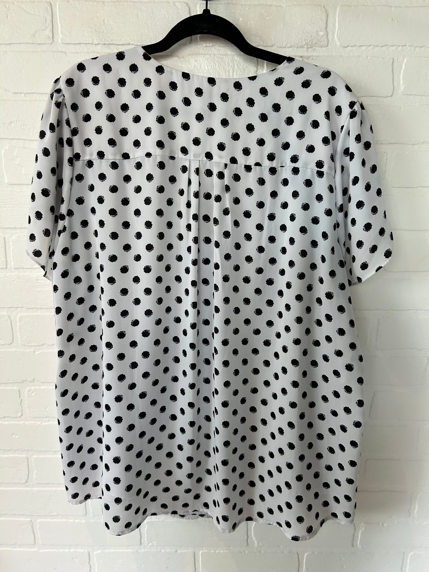 Black & White Top Sleeveless 41 Hawthorn, Size 3x