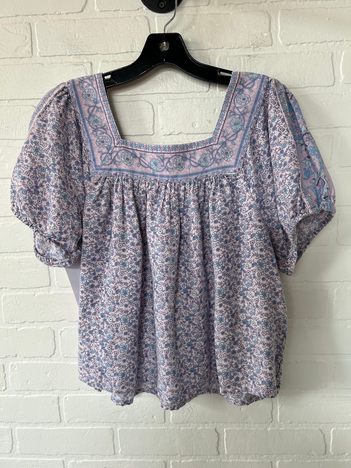 Pink & Purple Top Short Sleeve Lucky Brand, Size M