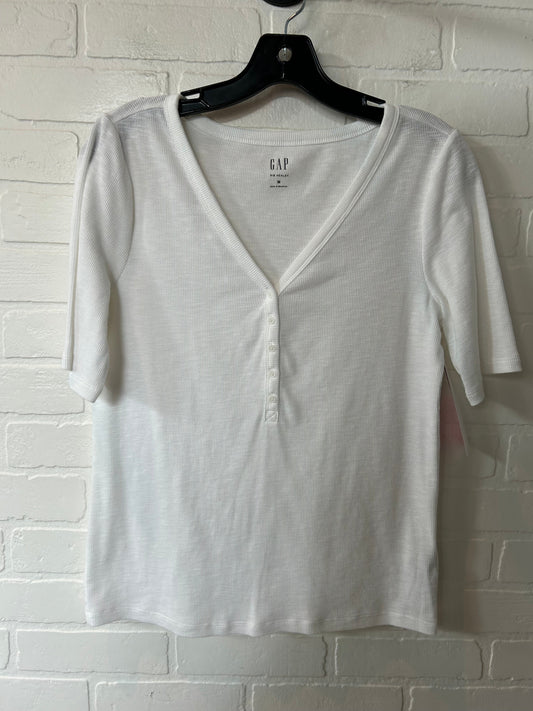 White Top Short Sleeve Gap, Size M