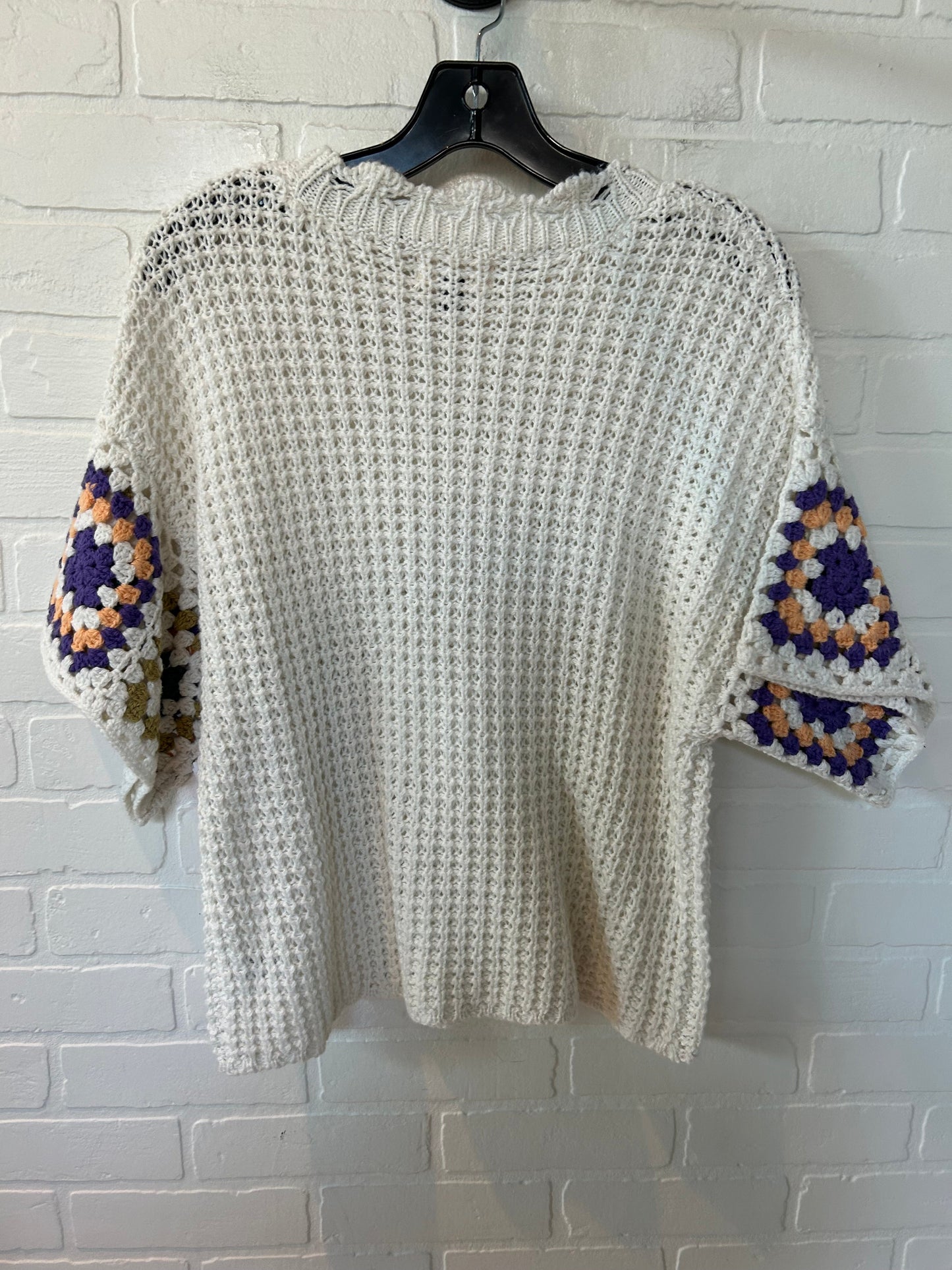 Cream Sweater Short Sleeve Universal Thread, Size L