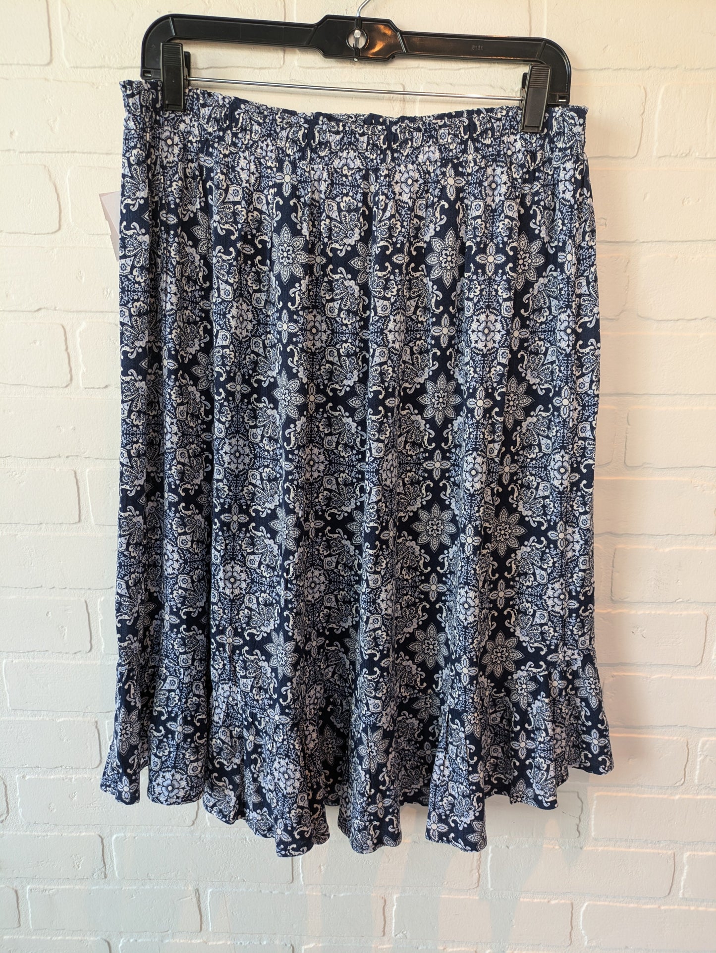 Blue & White Skirt Midi Westport, Size 8