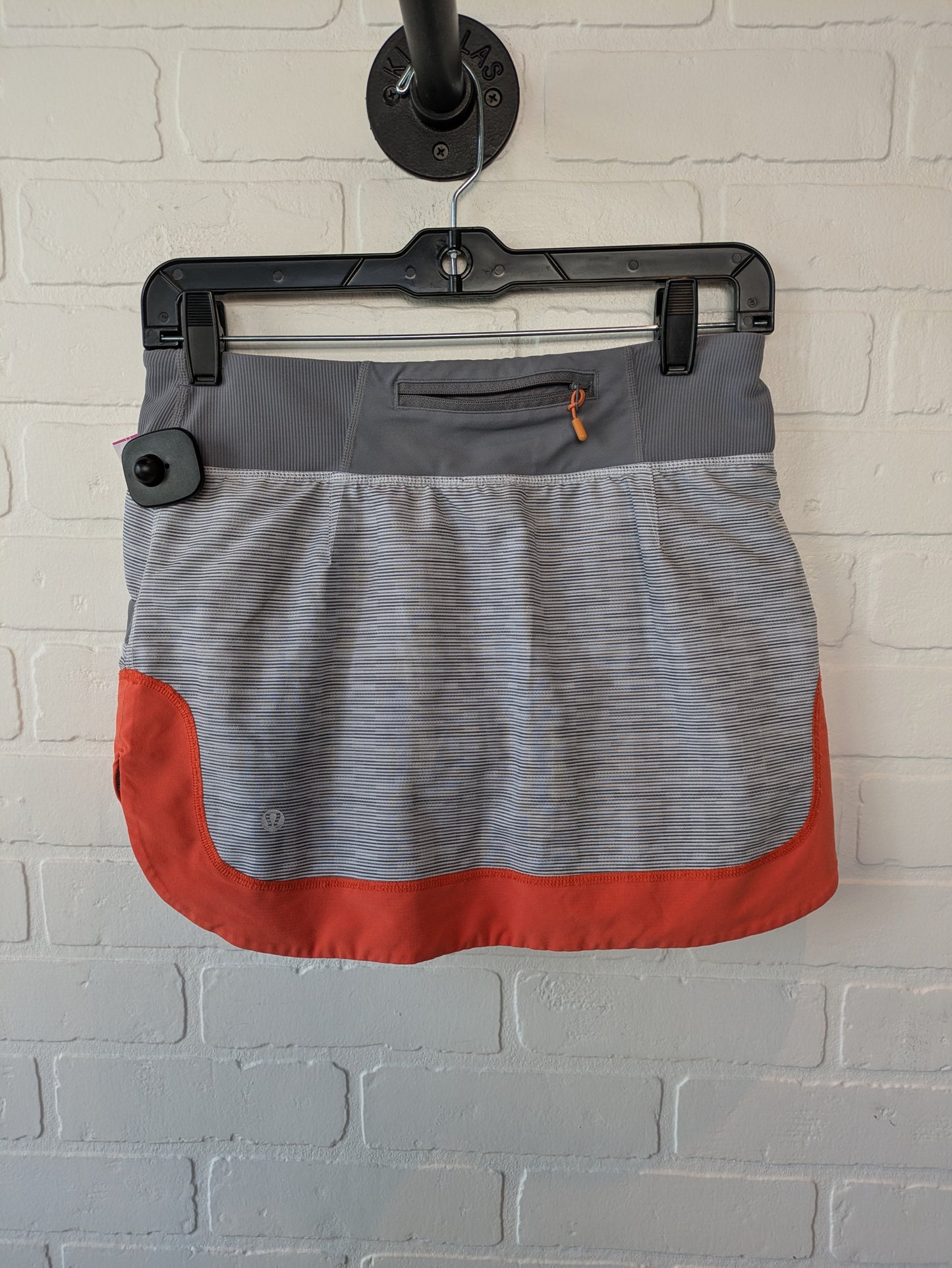 Athletic Skort By Lululemon In Grey, Size: 4