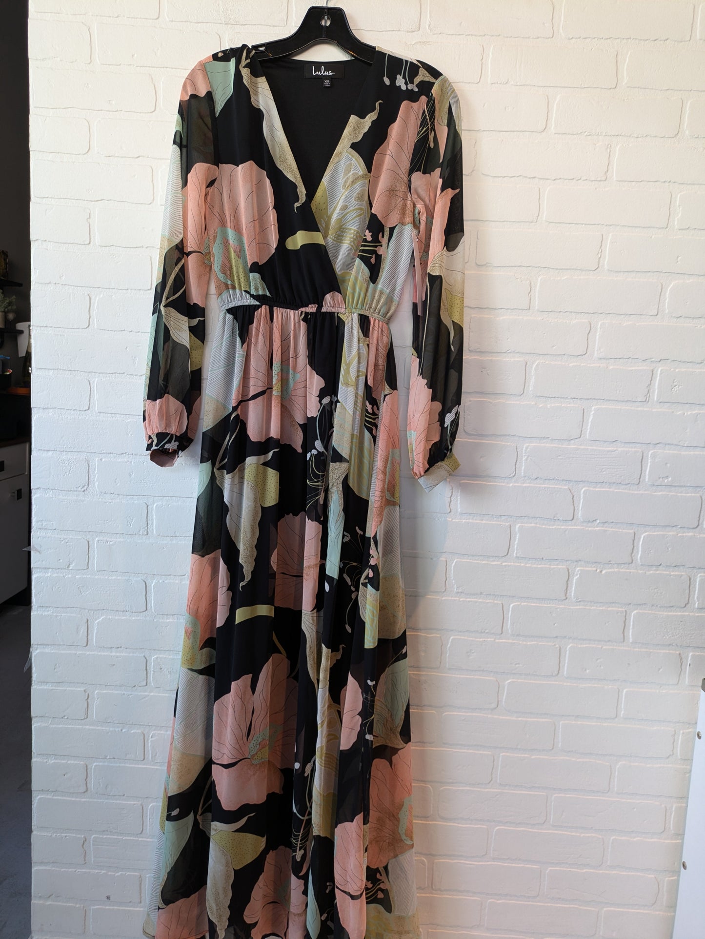 Dress Casual Maxi By Lulus In Multi-colored, Size: Xs