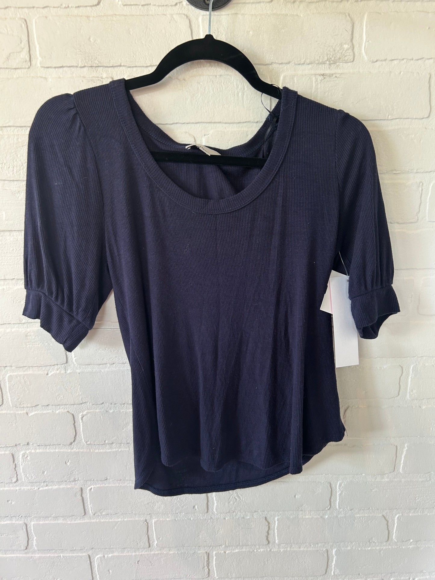 Top Short Sleeve By Allison Joy In Navy, Size: Xs