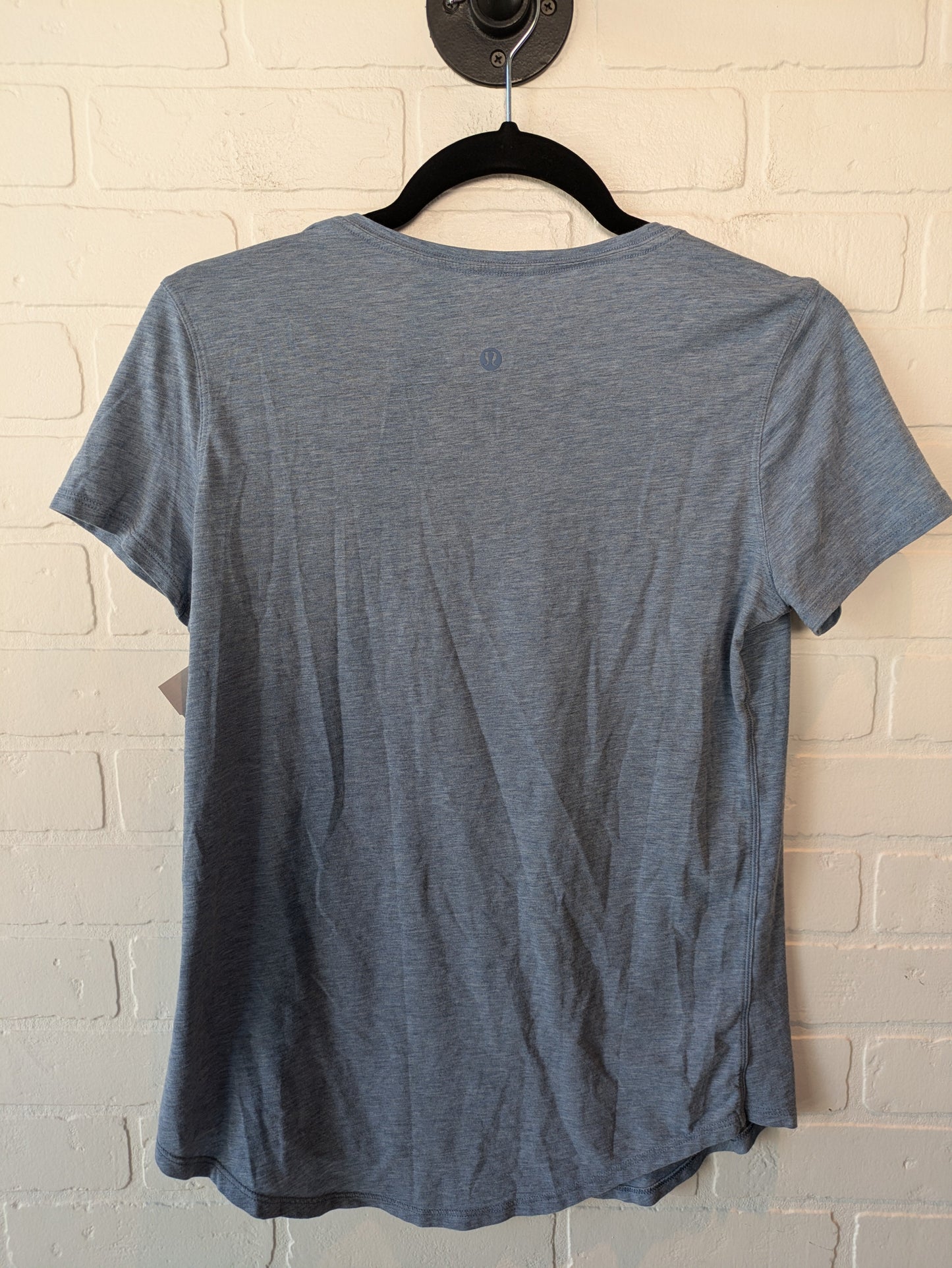 Athletic Top Short Sleeve By Lululemon In Blue, Size: S