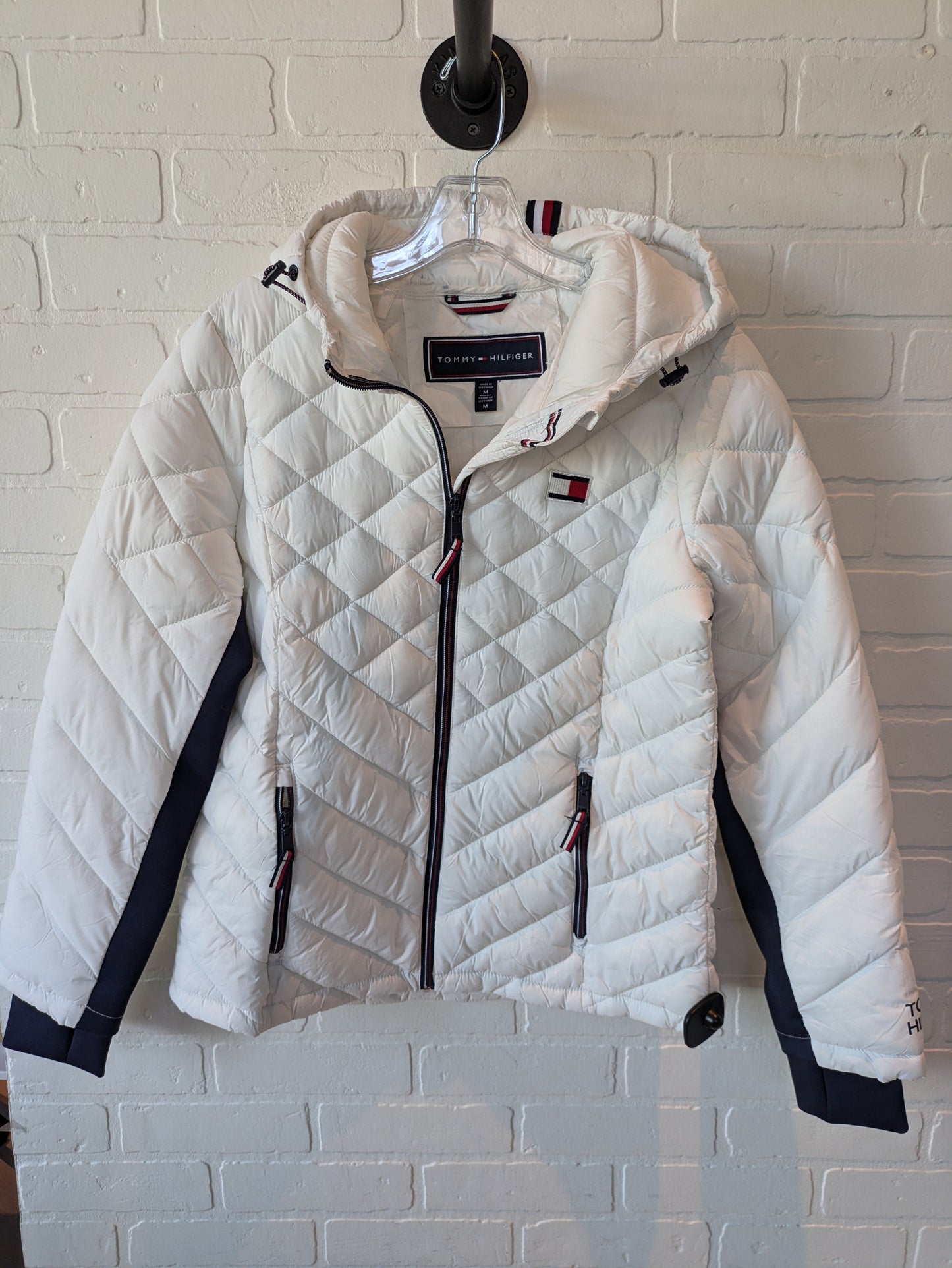 Coat Puffer & Quilted By Tommy Hilfiger In White, Size: M