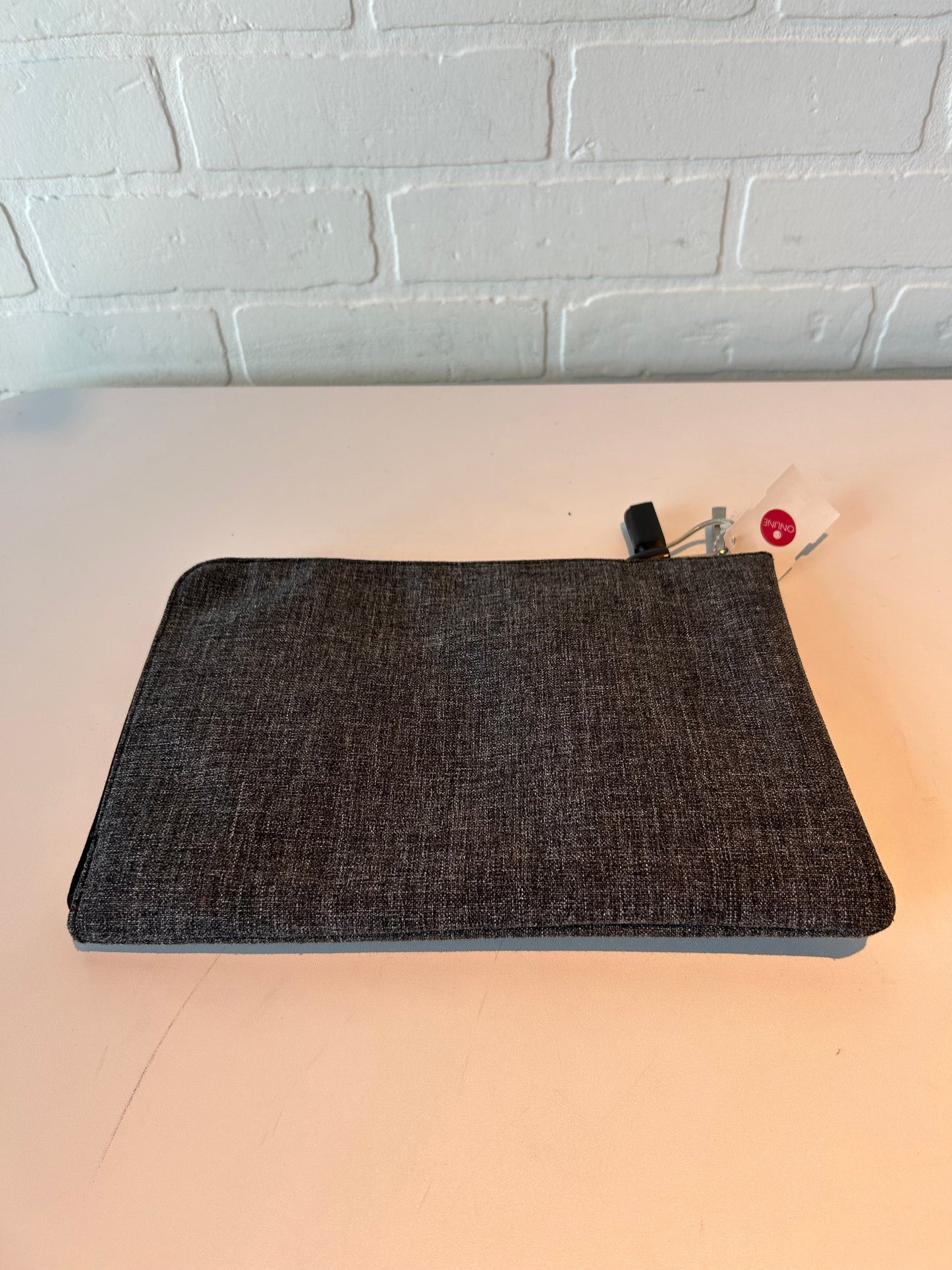 Laptop Sleeve By Athleta, Size: Small