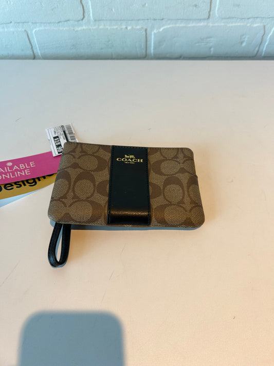 Wristlet Designer By Coach, Size: Small