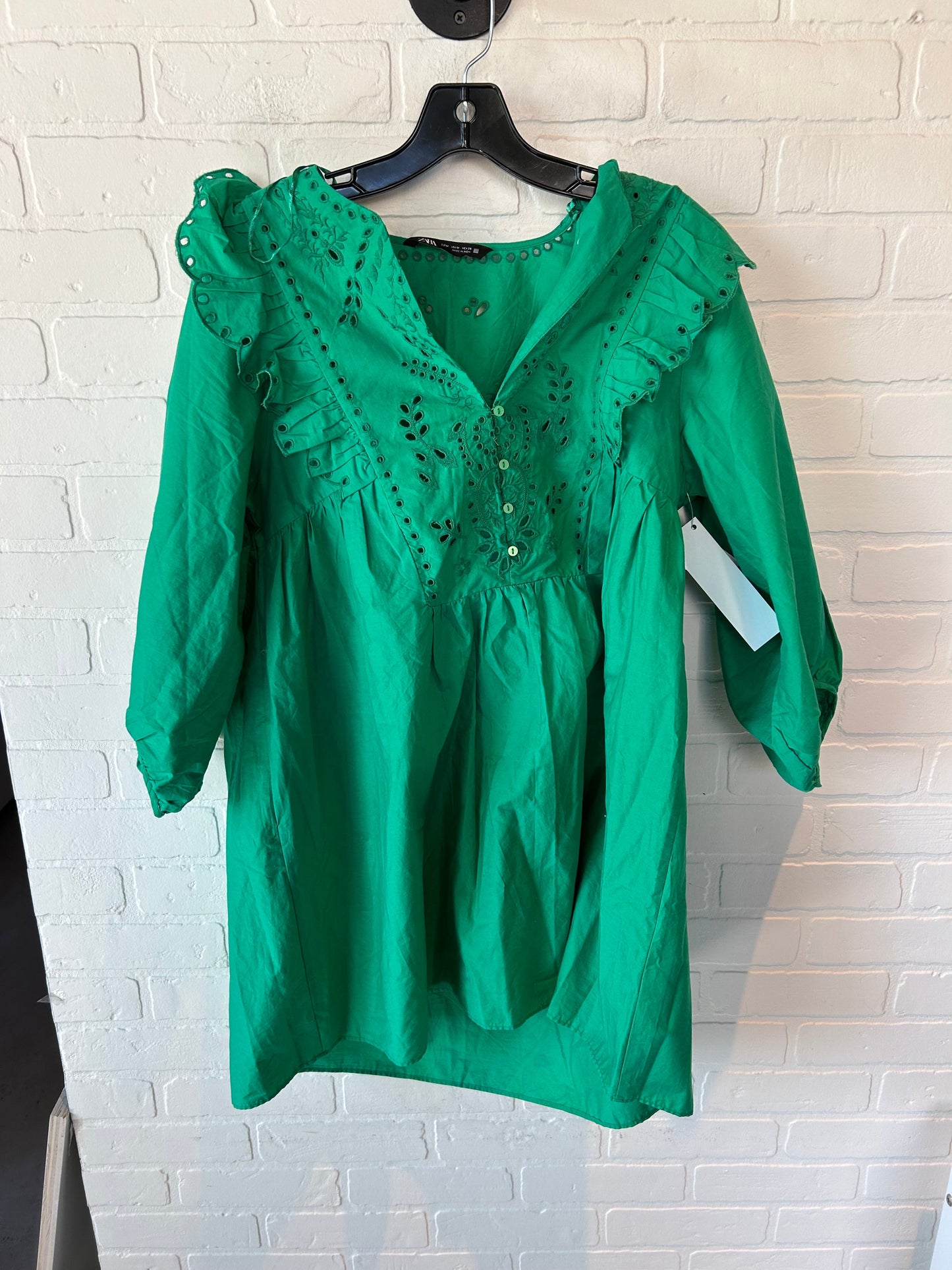 Dress Casual Short By Zara In Green, Size: M