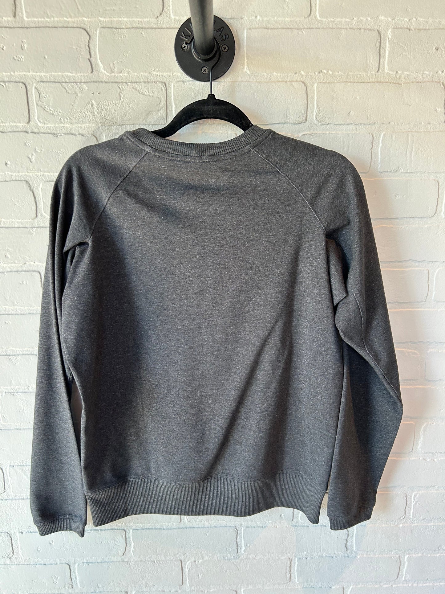 Athletic Top Long Sleeve Crewneck By Nike Apparel In Grey, Size: S