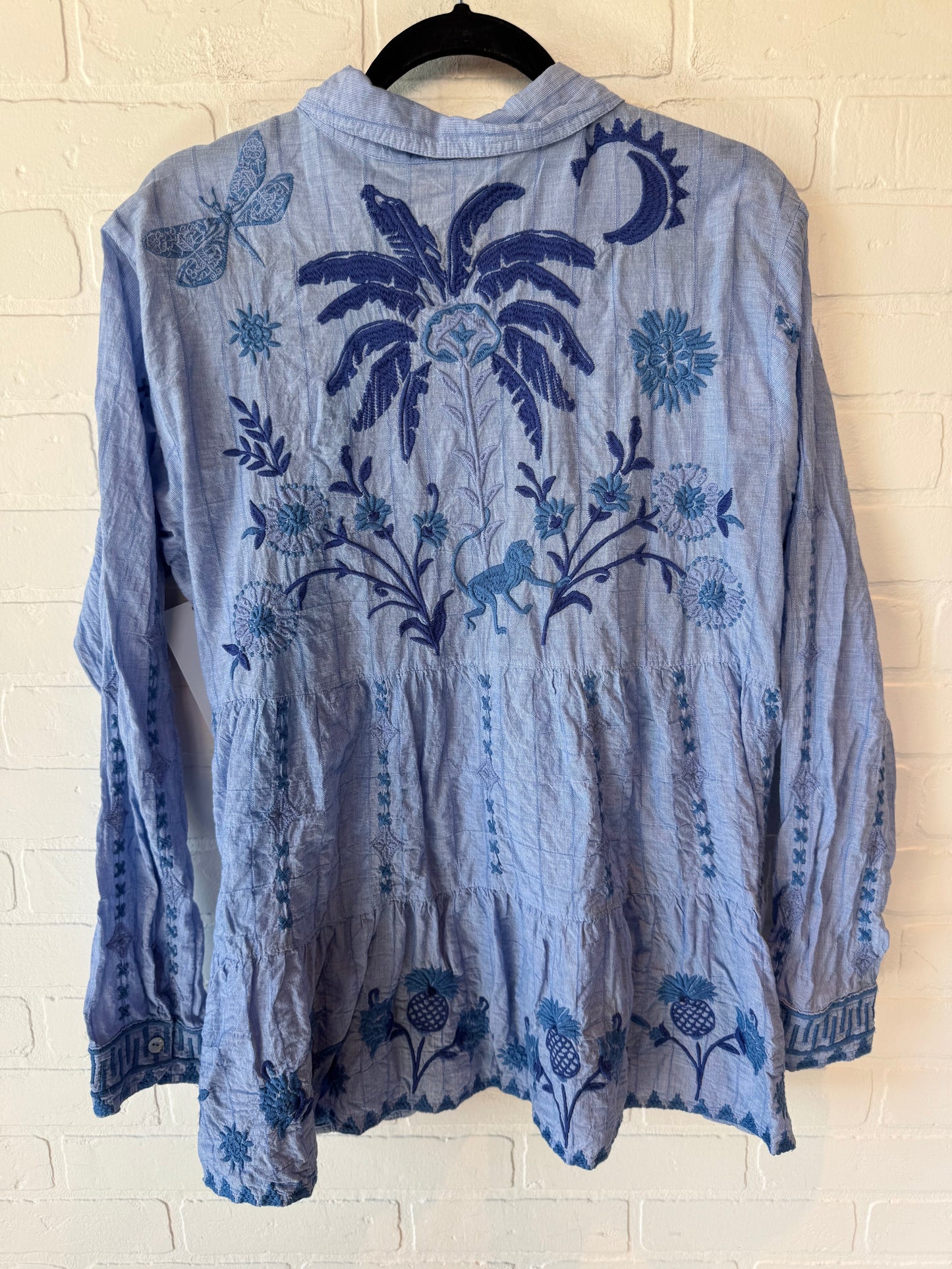 Top Long Sleeve By Johnny Was In Blue, Size: L