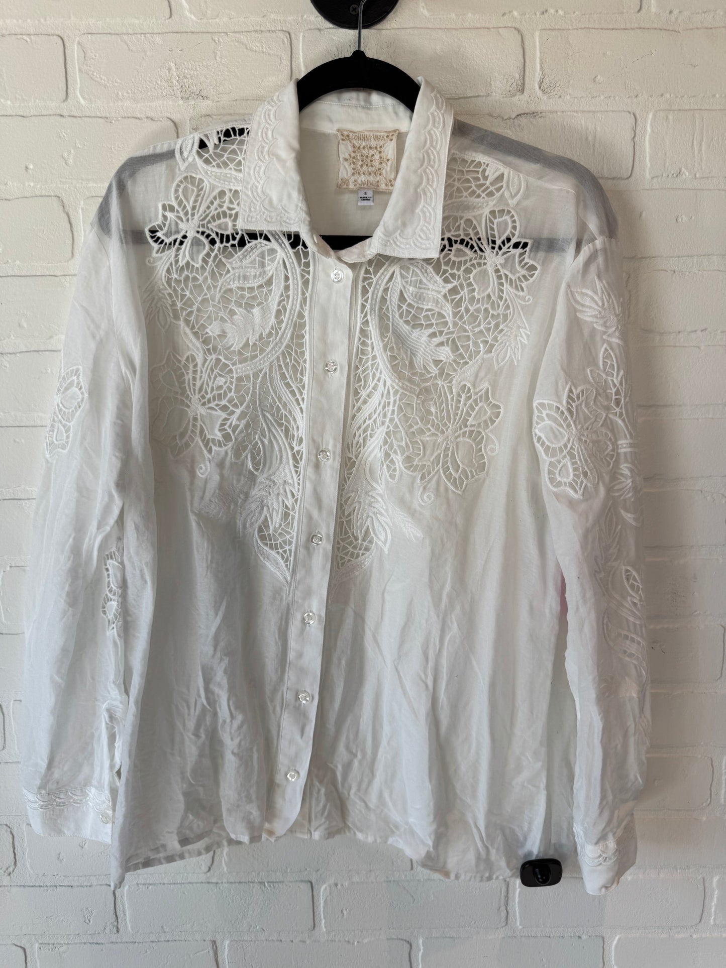 Top Long Sleeve By Johnny Was In White, Size: S