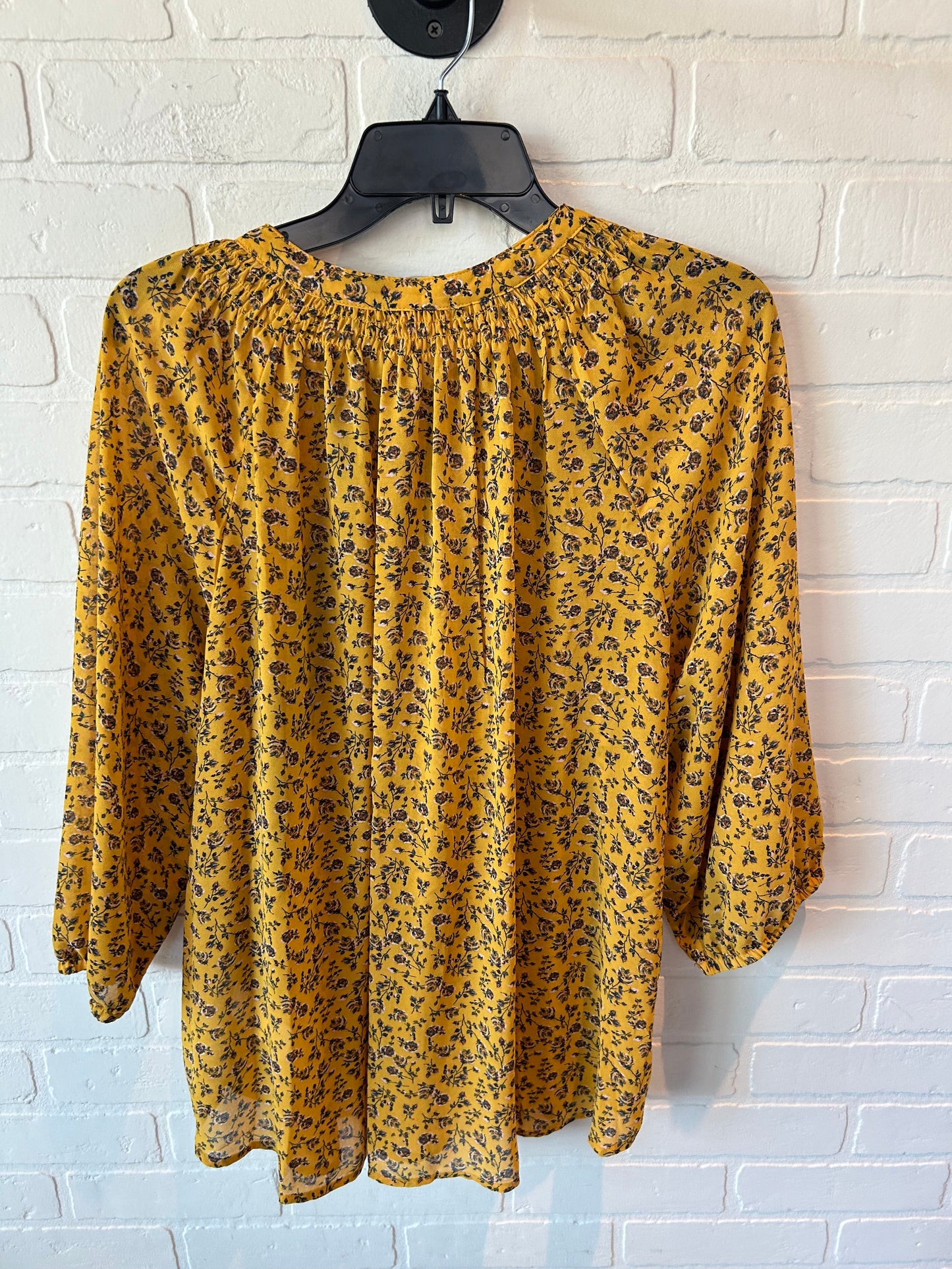 Top 3/4 Sleeve By Clothes Mentor In Yellow, Size: 2x